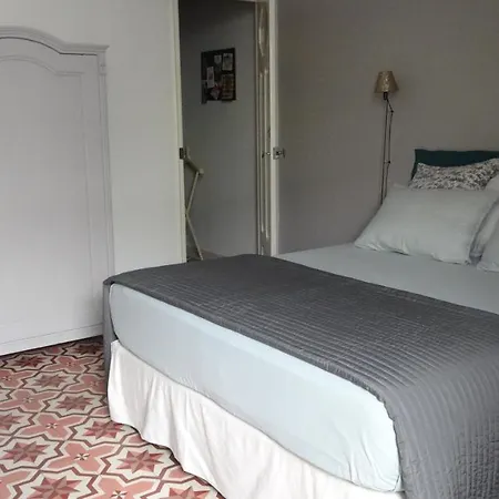 Chambre Cote Jardin-3